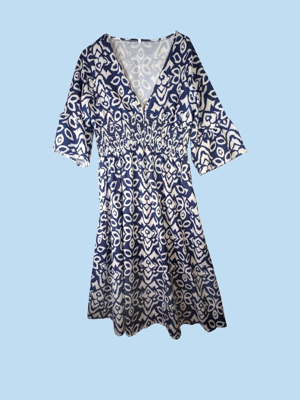 Blue and white rouched V neck dress Size XL
